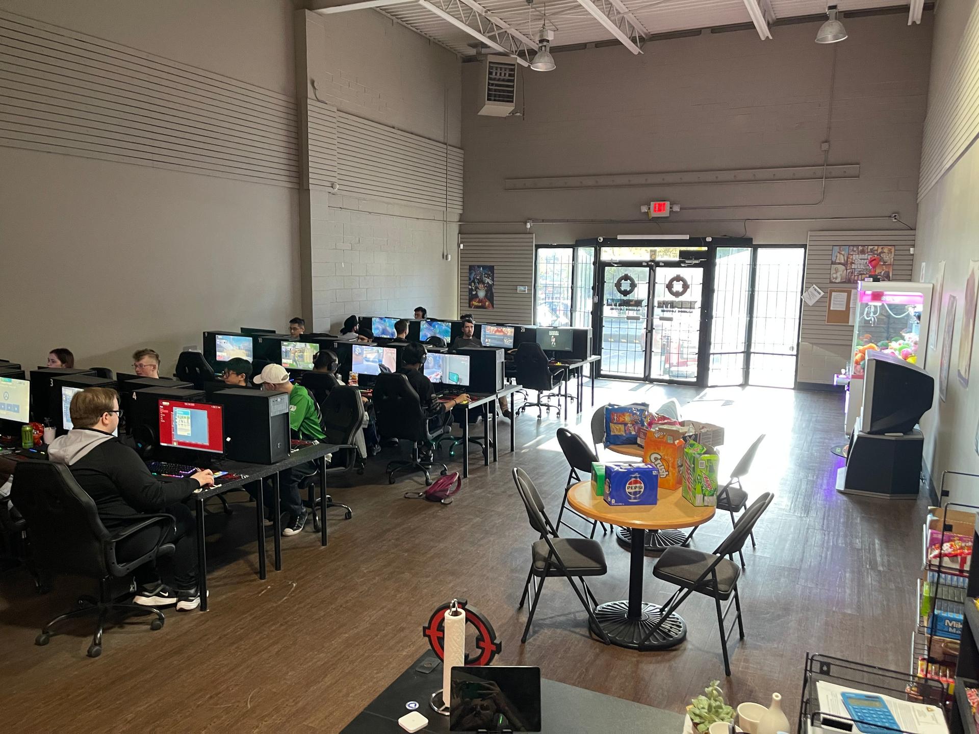 Group of members at the gaming lounge