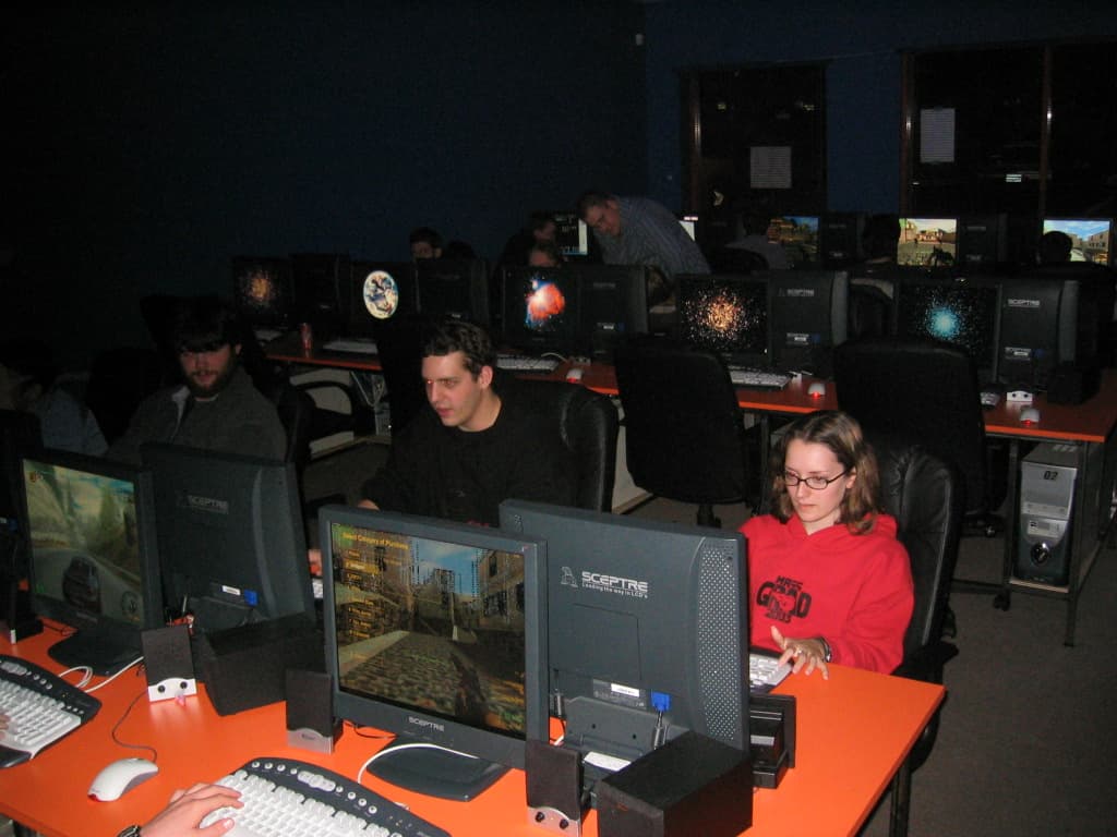 LAN Party Image