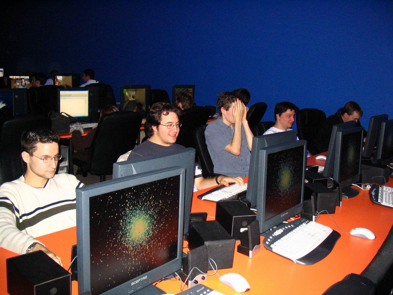 LAN Party Image